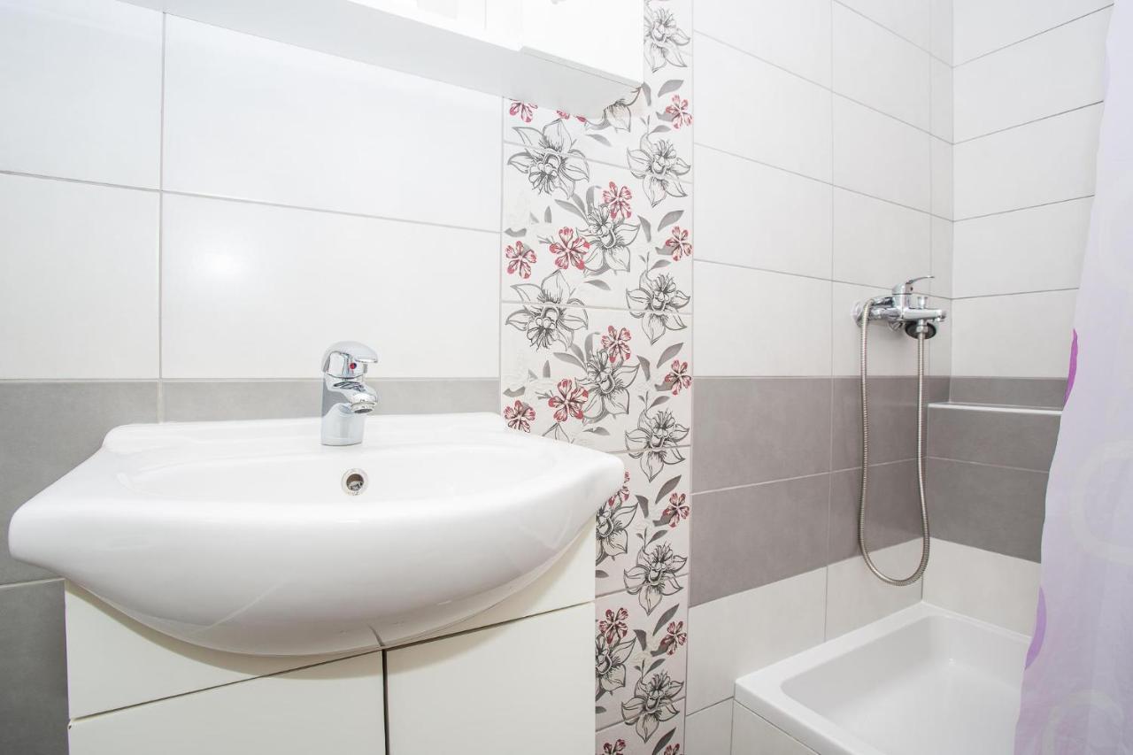 Apartments Makaus Супетарська Драґа Екстер'єр фото