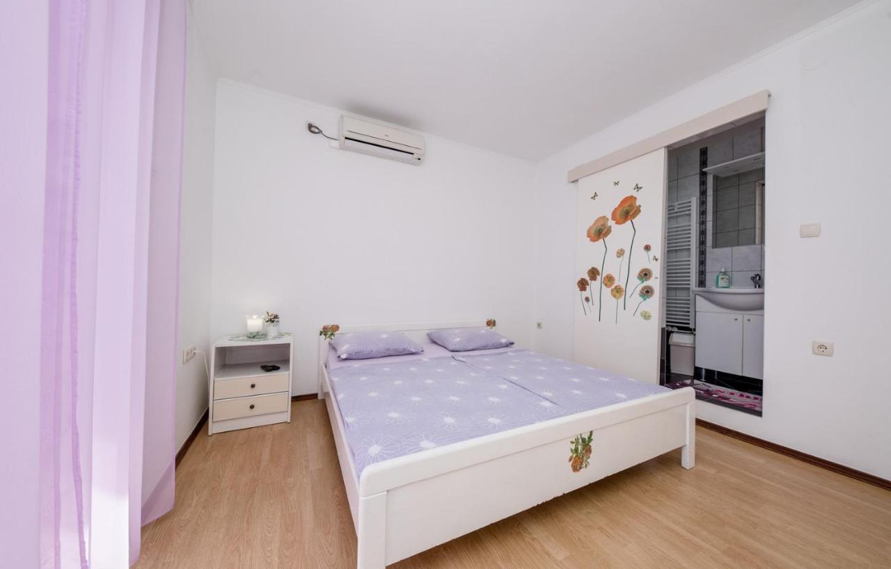Apartments Makaus Супетарська Драґа Екстер'єр фото