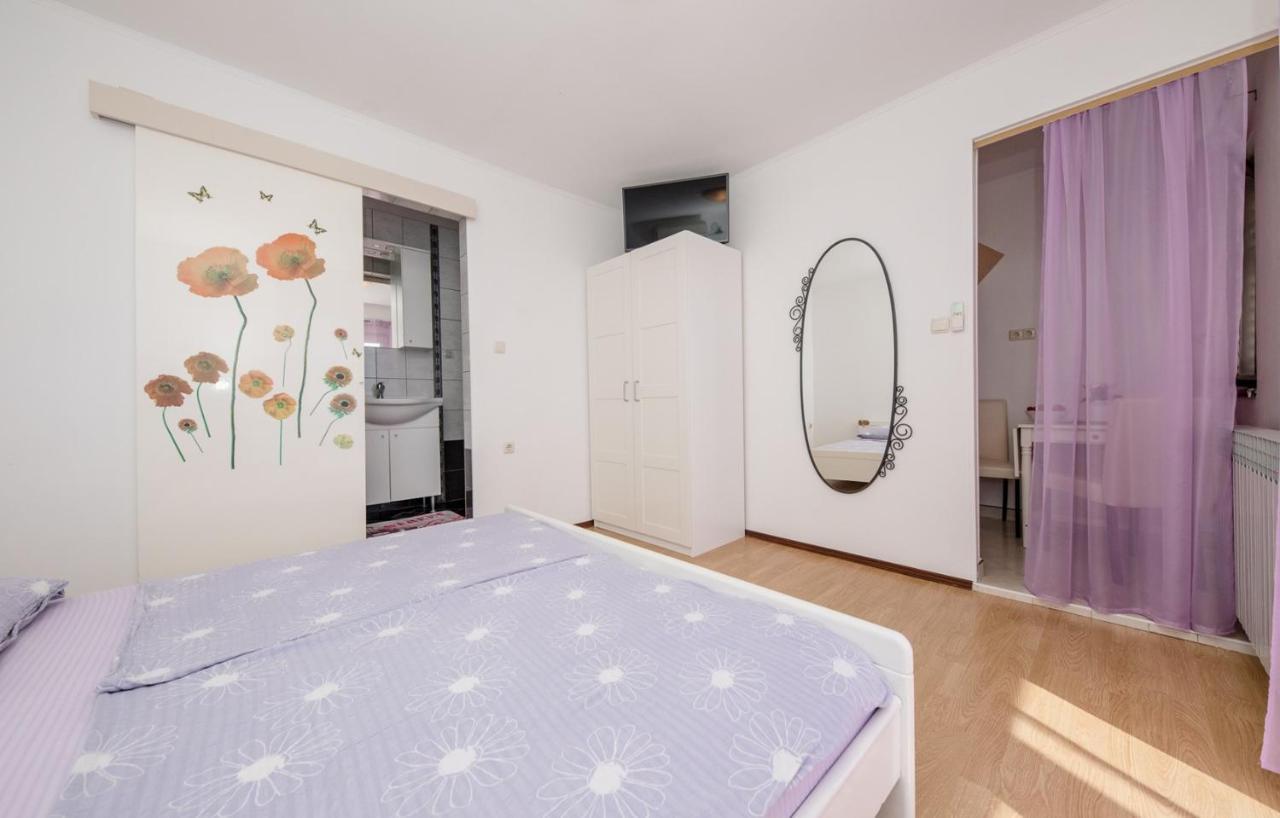 Apartments Makaus Супетарська Драґа Екстер'єр фото